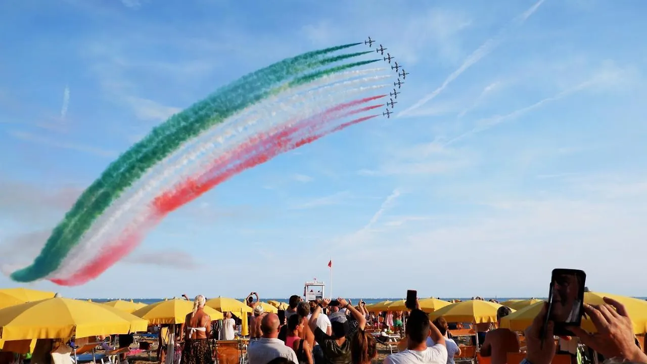 Appartamento Cima - Vista Mare, 3 Camere, Wifi, Family Apartment Lido di Jesolo
