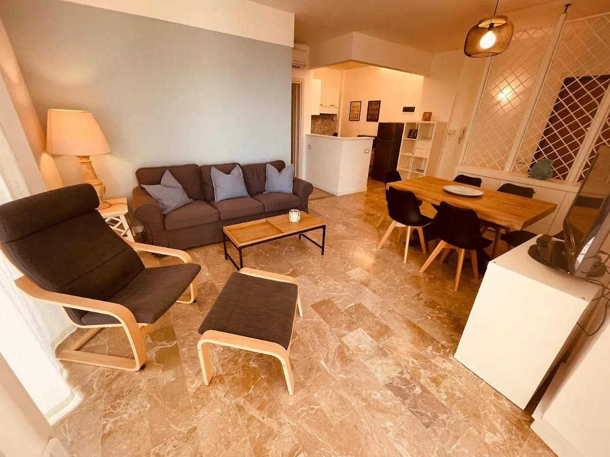 Appartamento Cima - Vista Mare, 3 Camere, Wifi, Family Apartment Lido di Jesolo Italy